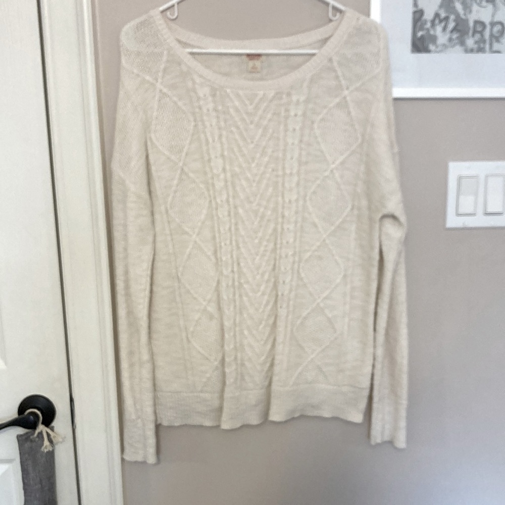 Mossimo sweater
